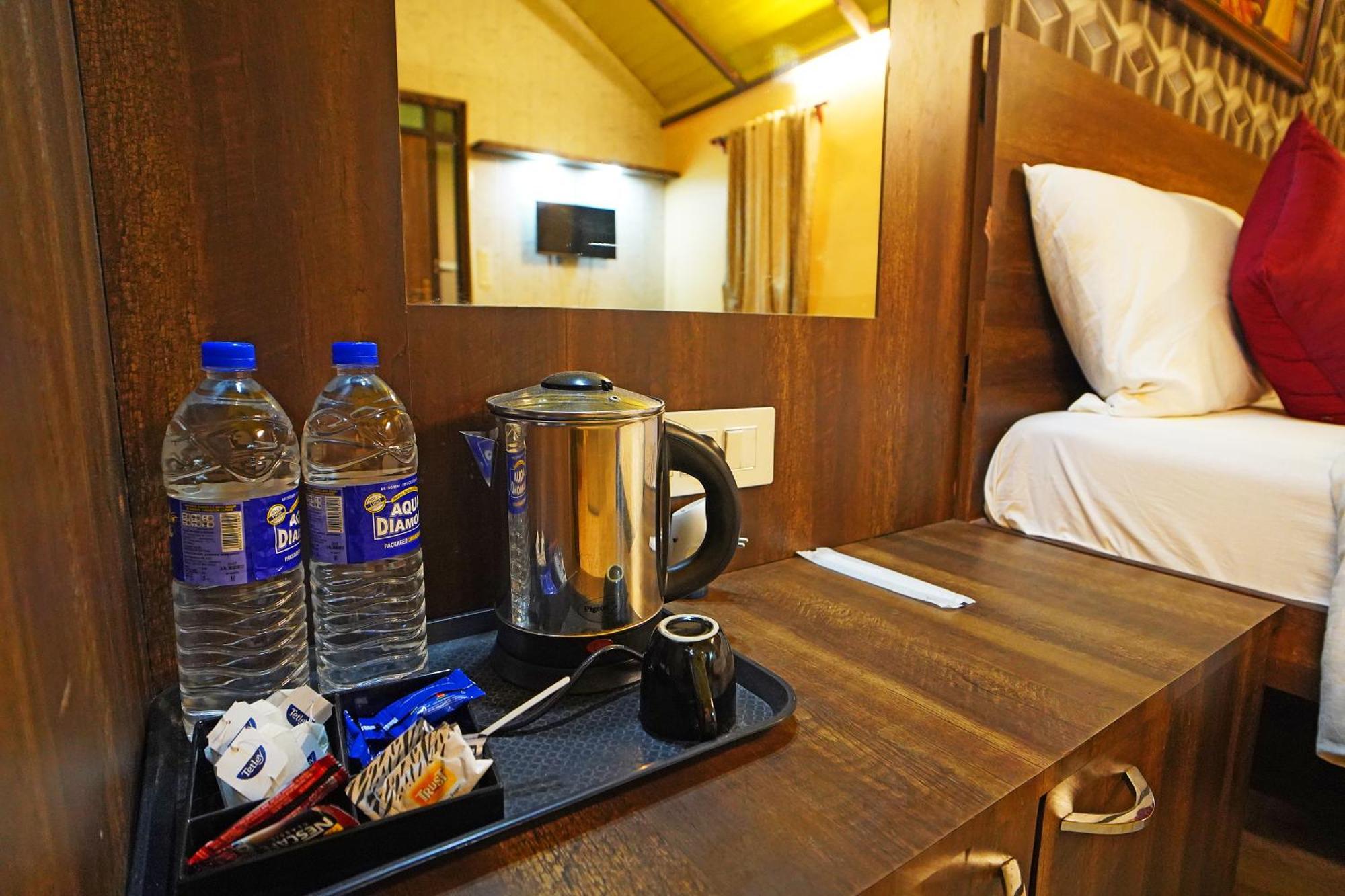 Gharana Resort !! Best Family Resort Near Kolkata With Swimming Pool !! Singur エクステリア 写真